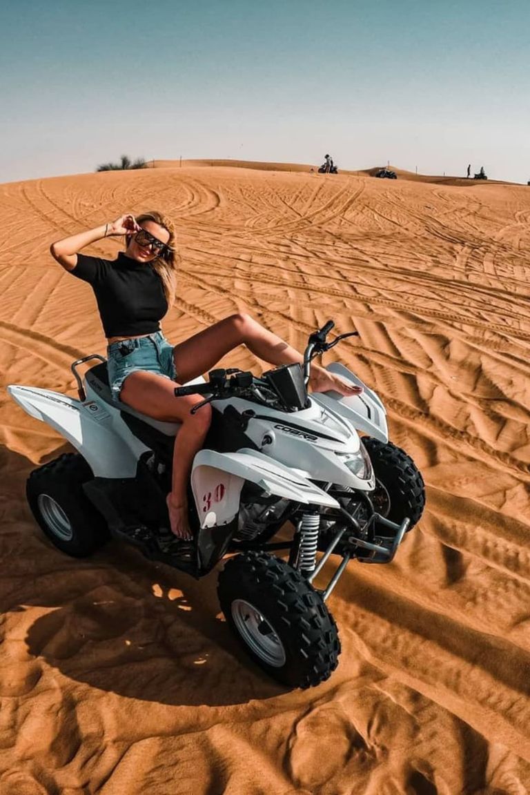 Experience Luxury Desert Safari in Dubai, UAE 🇦🇪