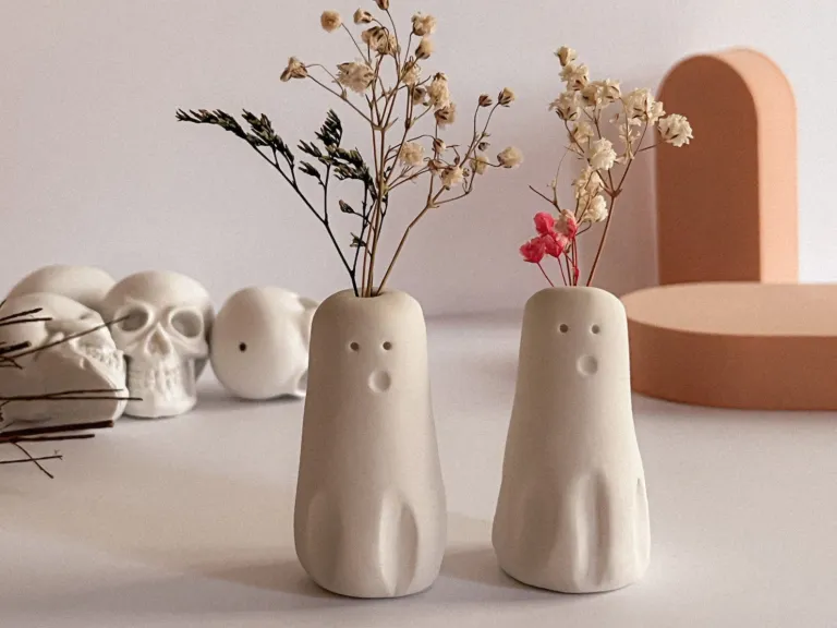 Ghost Tiny Vase