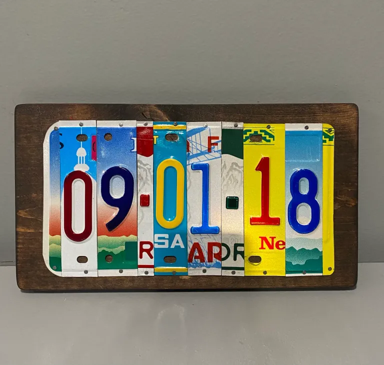 License Plate Signs - Anniversary Date